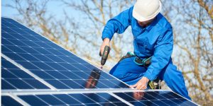 Installation Maintenance Panneaux Solaires Photovoltaïques à Vernix